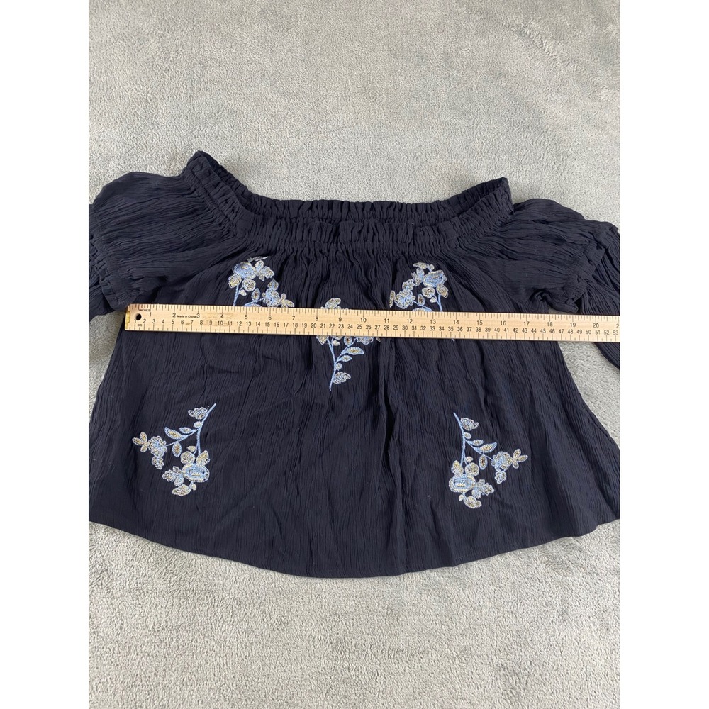 SHYANNE Black Off The Shoulder Embroidered Floral Crinkle Blouse Top Size M - Picture 4 of 11